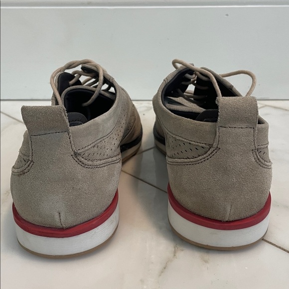 Thomas and Vine Men’s Size 10 Stone Beige Color Suede Perforated Oxford Shoes - Picture 7 of 10